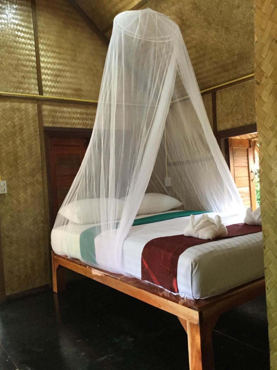 Khaosok Bamboo Huts Resort Khao Sok National Park 외부 사진